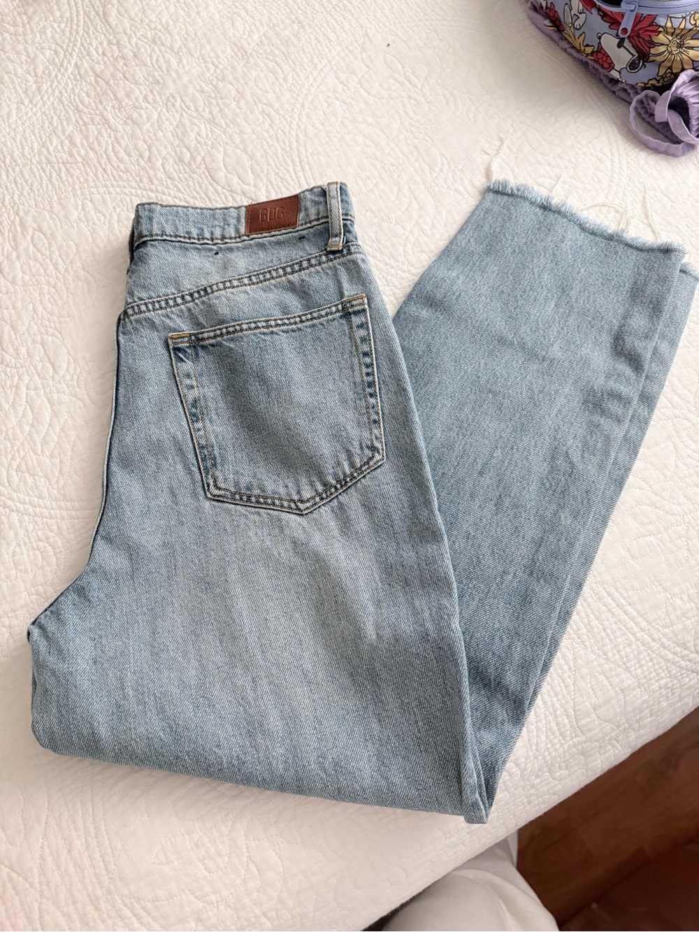 Urban Outfitters Light Wash Straight Leg Jeans